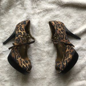 Guess cheetah heels